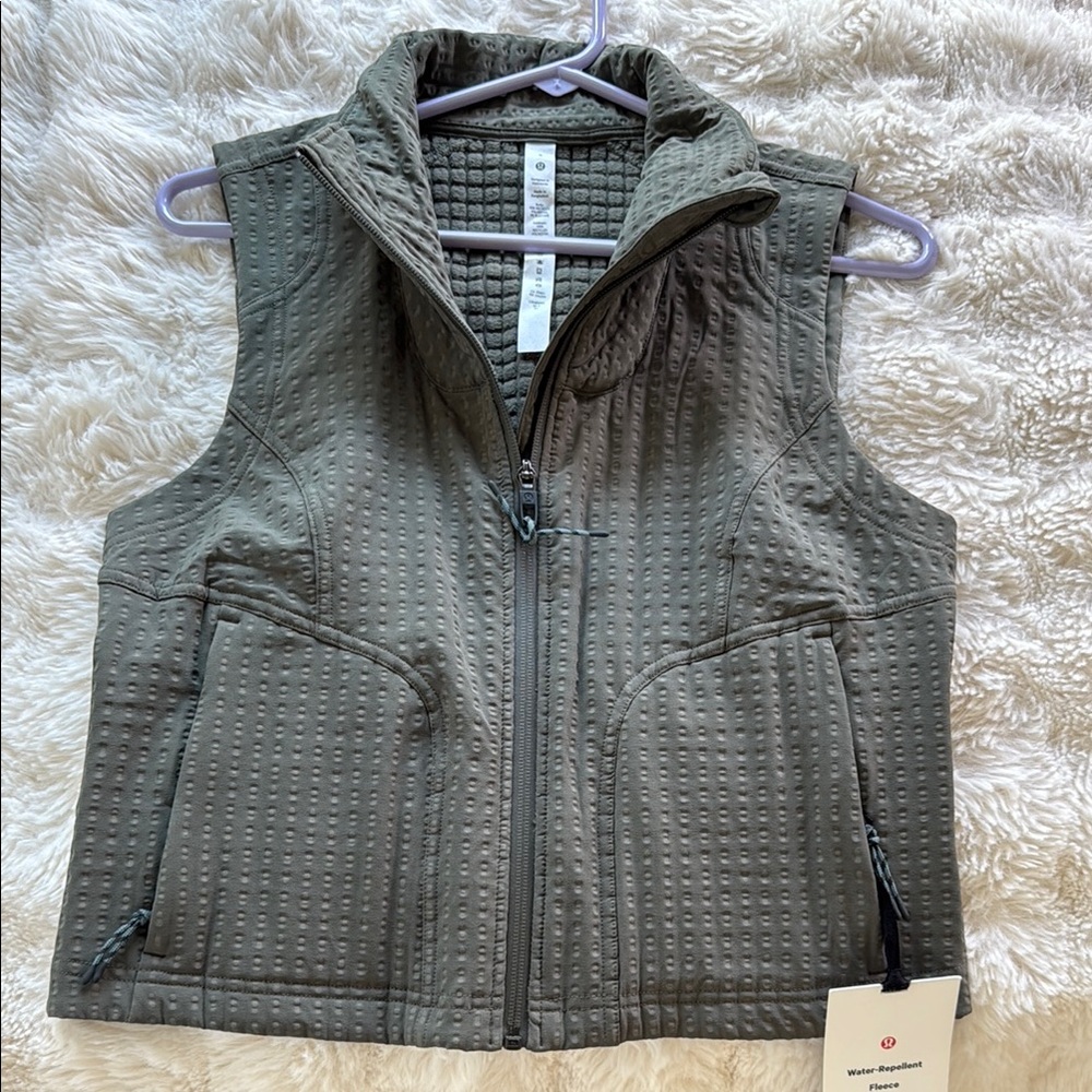 lululemon athletica Vest
